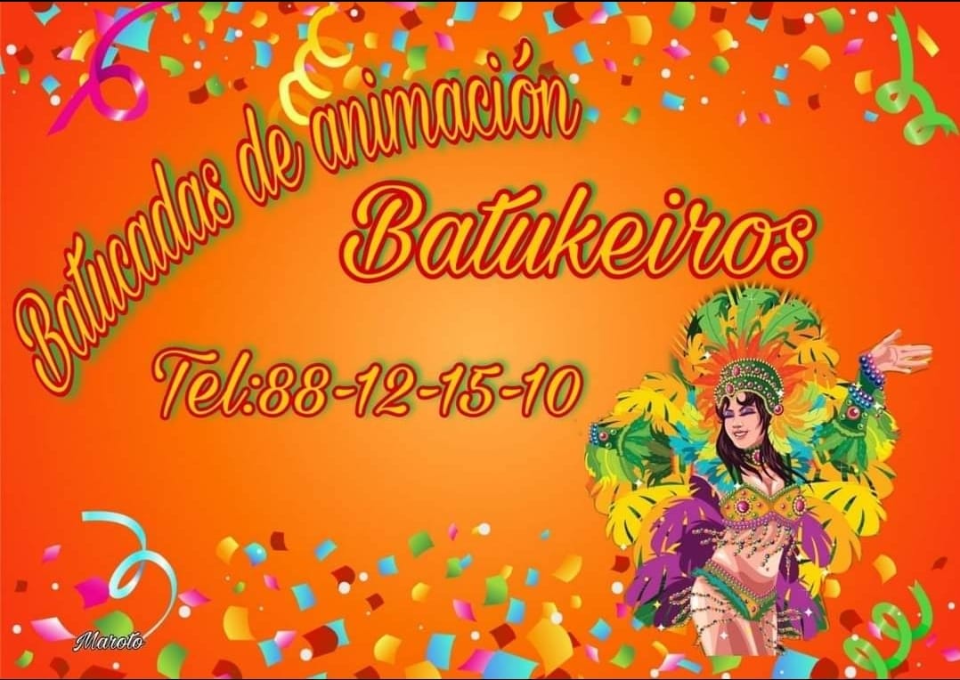 Comparsa de samba actuando con tambores y colores vibrantes